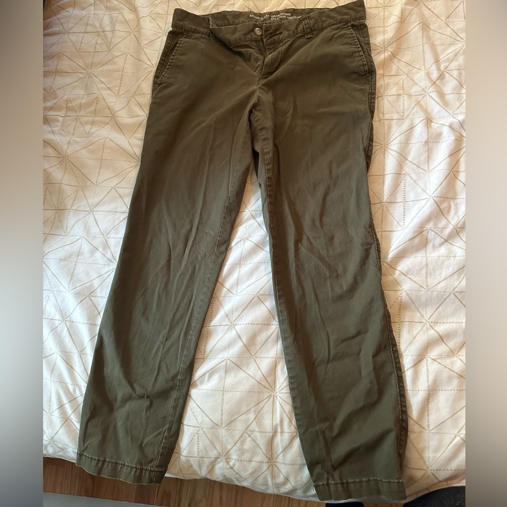 Girlfriend khaki